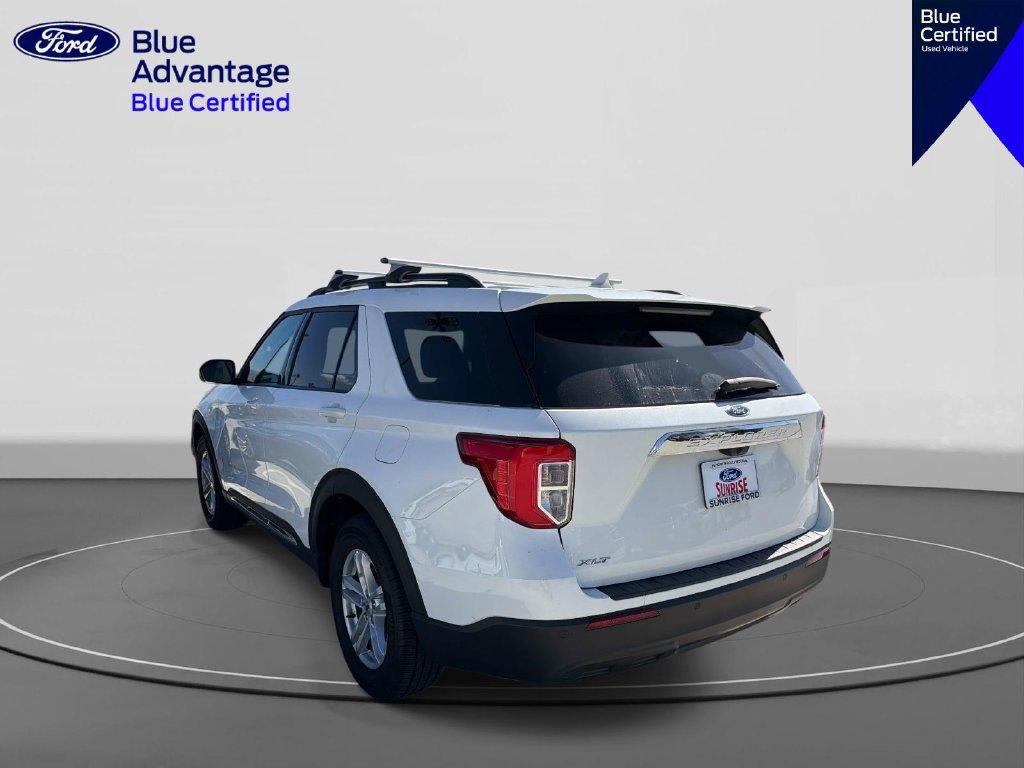 Used 2024 Ford Explorer XLT RWD image 6