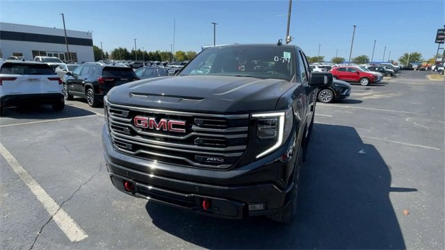 New 2026 GMC Sierra 1500 AT4 w/ AT4 Premium Package image 5