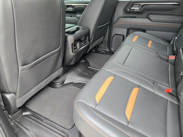 Used 2025 GMC Sierra 2500 AT4 w/ AT4 Premium Plus Package image 32