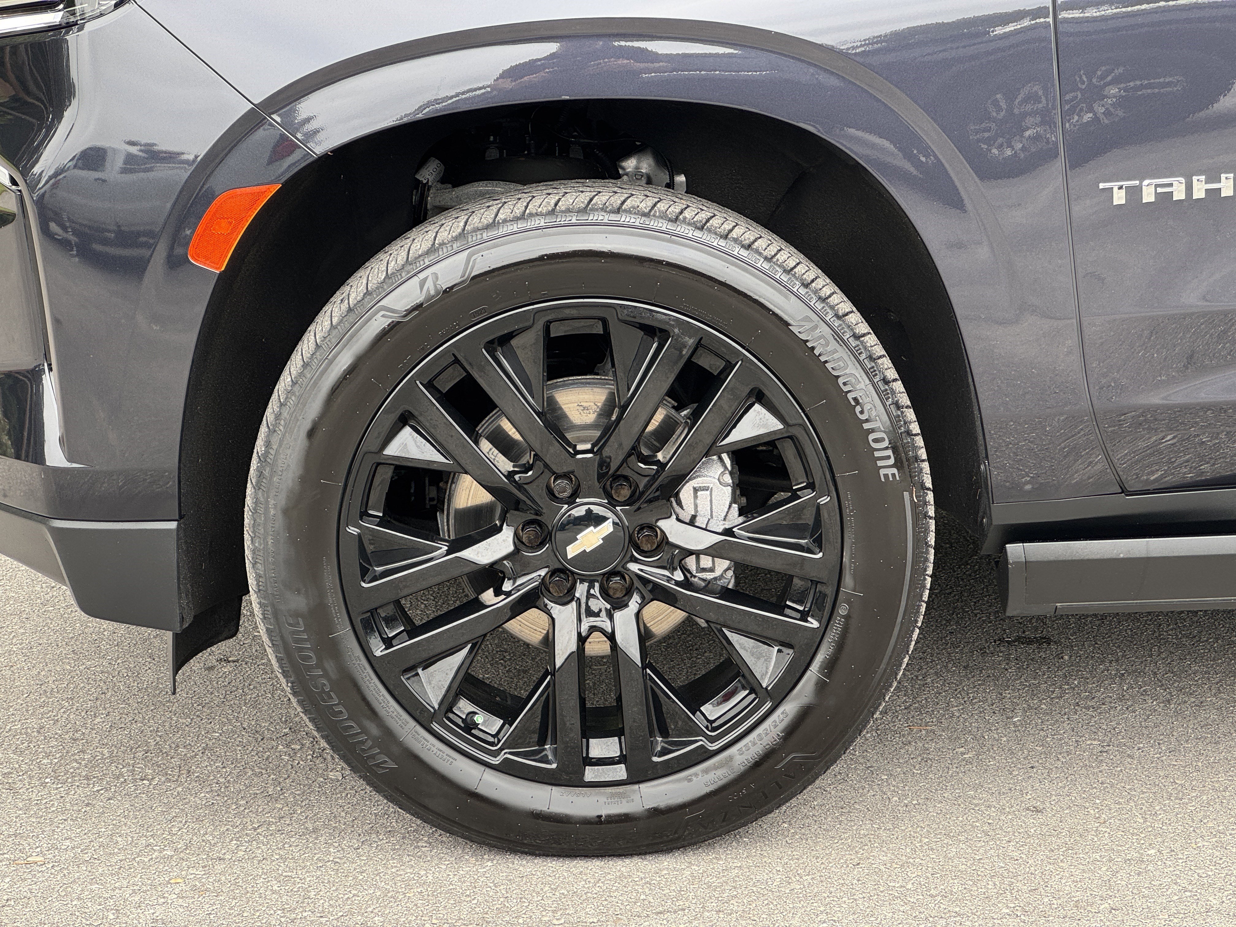 Used 2023 Chevrolet Tahoe High Country image 8