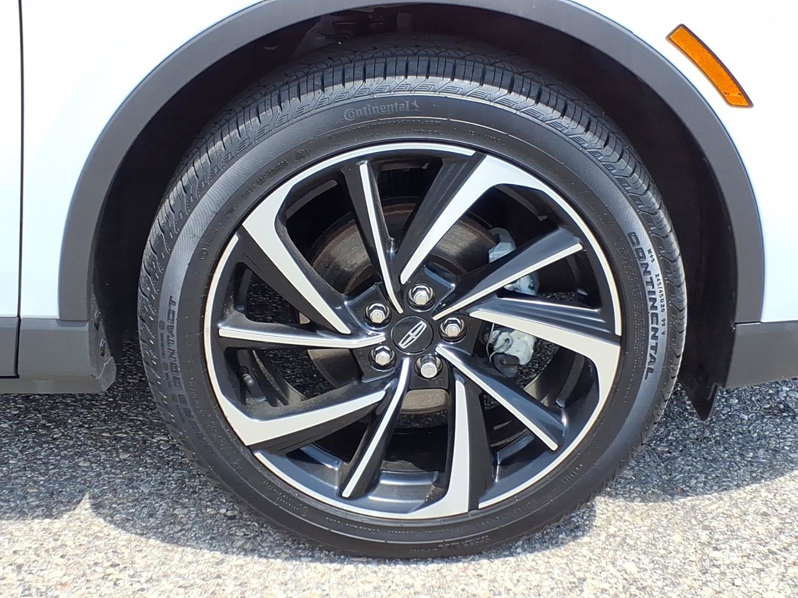 Used 2023 Lincoln Corsair Reserve w/ Equipment Group 201A AWD/4WD image 10