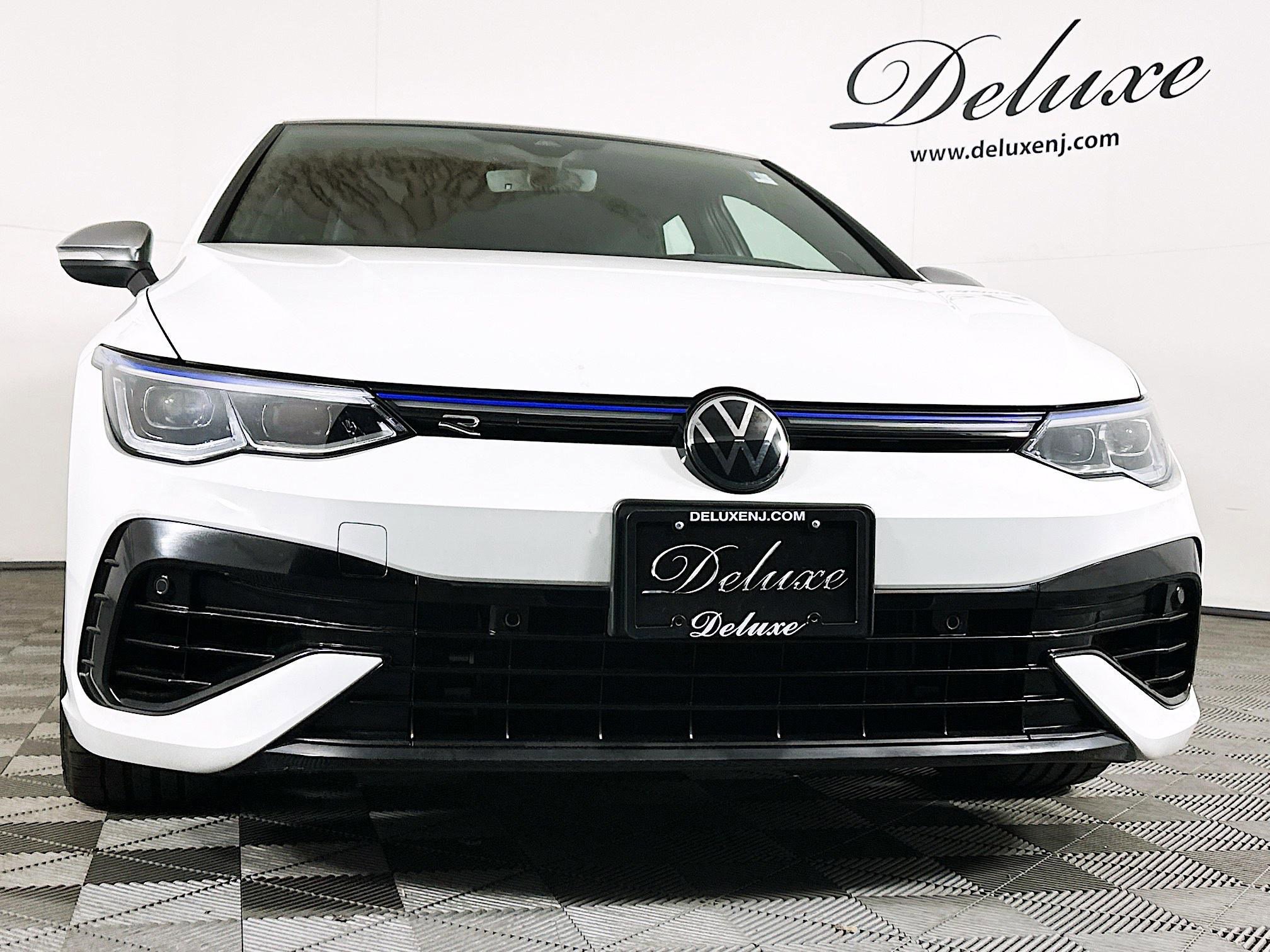 Used 2024 Volkswagen Golf R AWD/4WD image 31