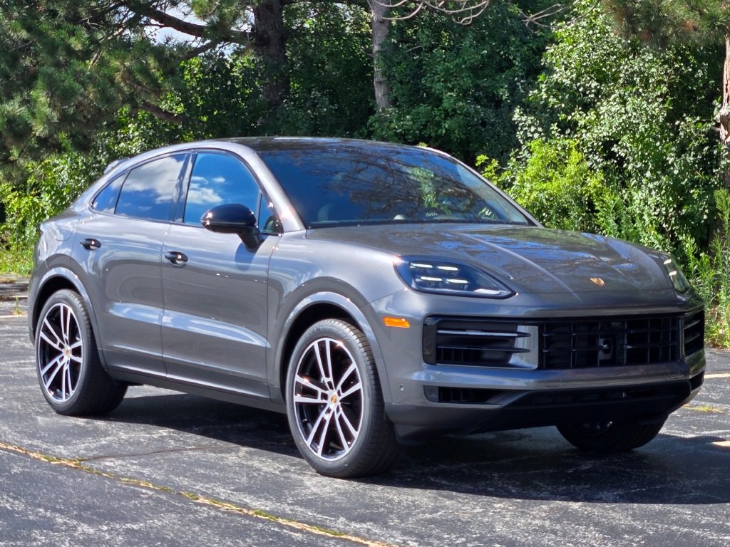 New 2026 Porsche Cayenne Coupe image 10