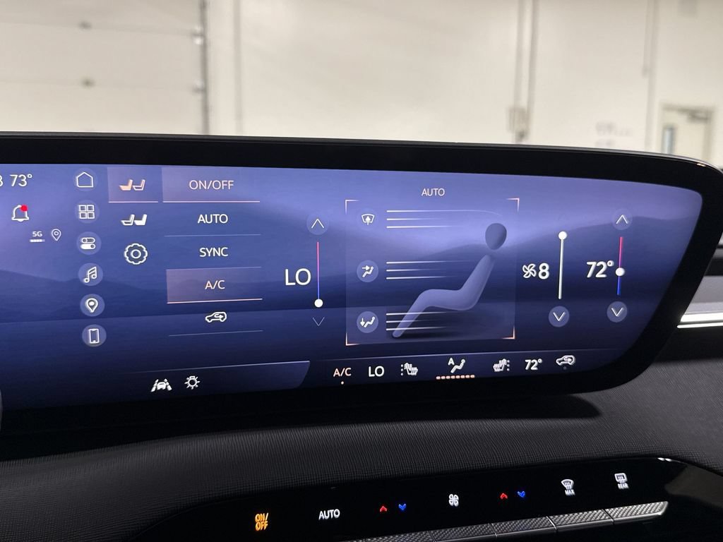 New 2026 Buick Enclave Sport Touring w/ Power Package AWD/4WD image 17