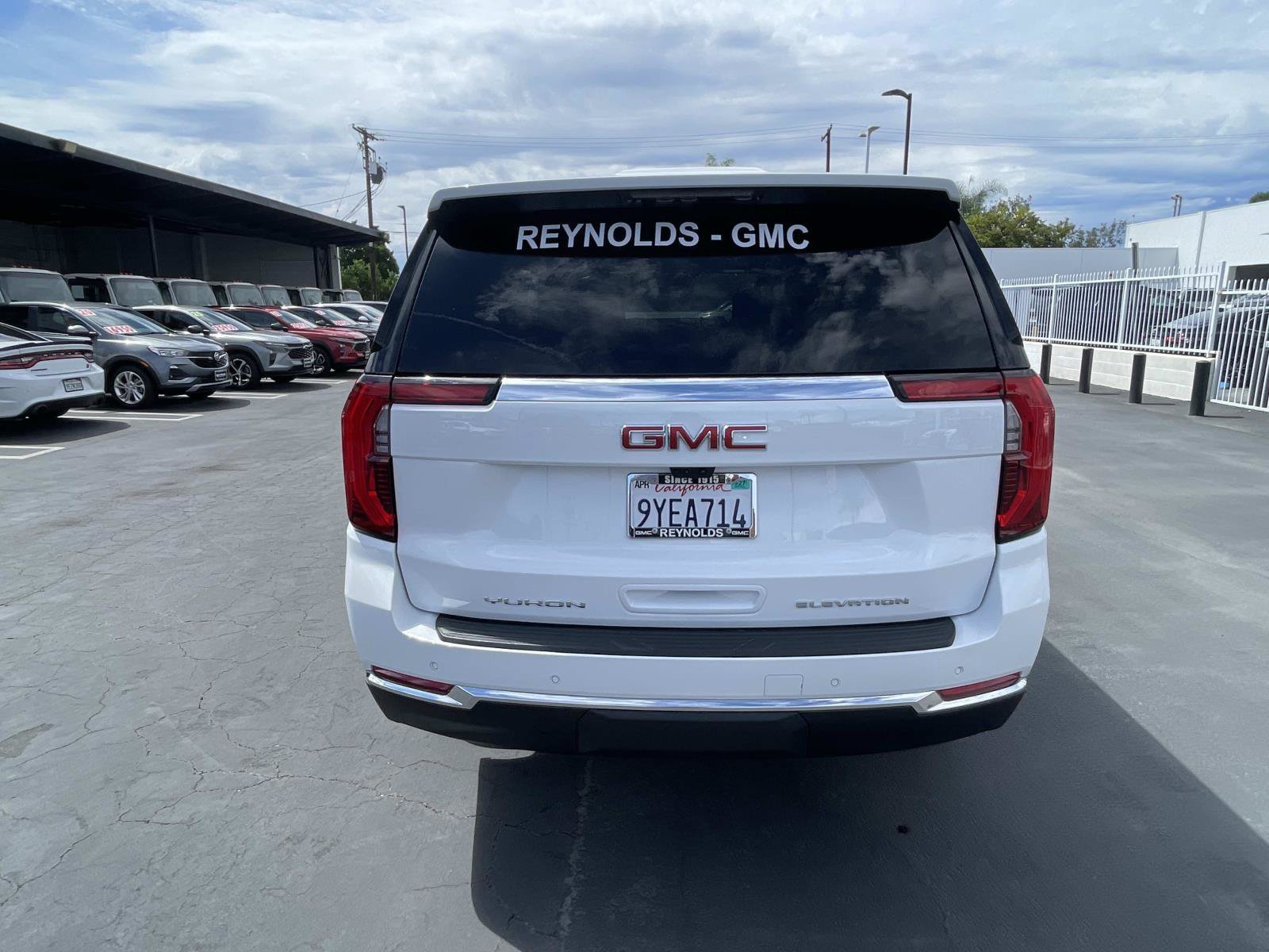 New 2026 GMC Yukon XL Elevation w/ Elevation Premium Package RWD image 6
