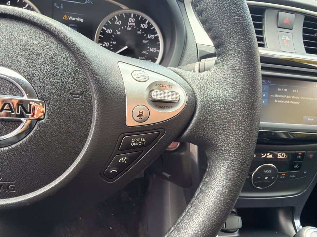 Used 2018 Nissan Sentra SR w/ Technology Package FWD image 18