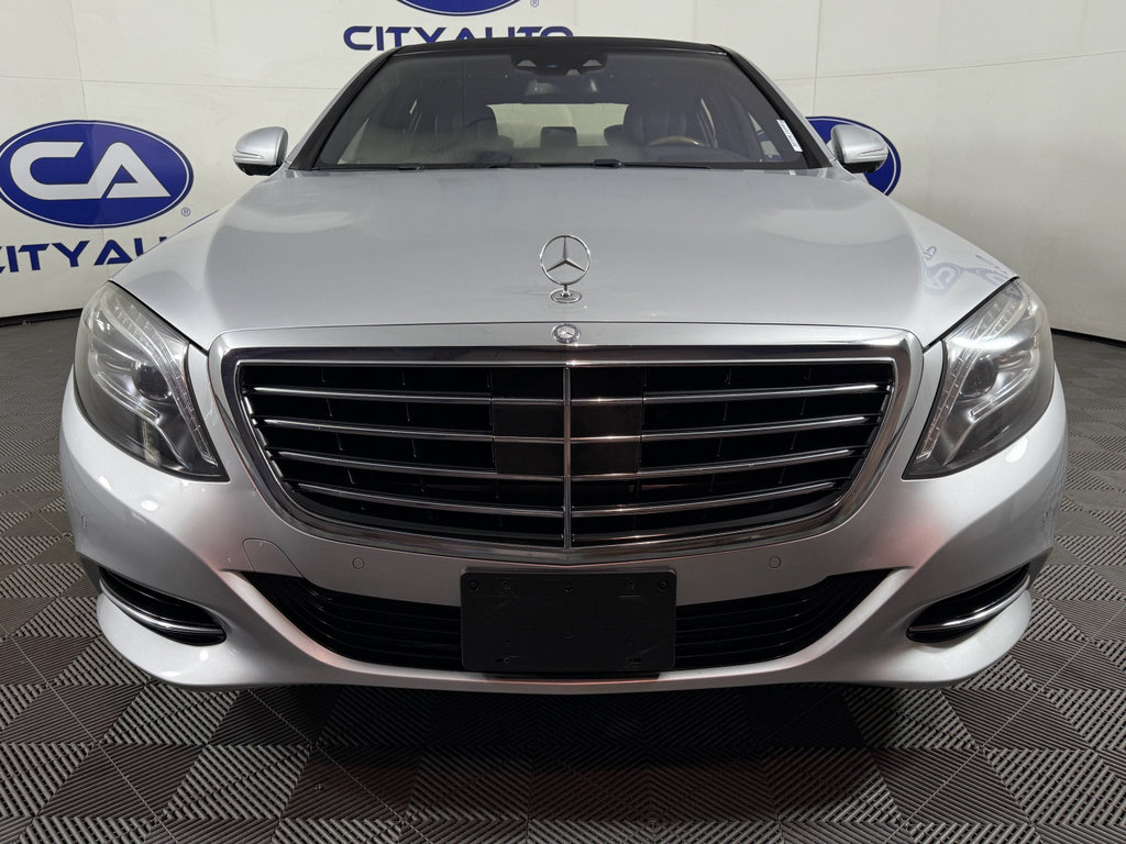 Used 2015 Mercedes-Benz S 550 Sedan image 2