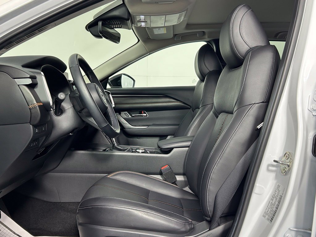 Used 2025 MAZDA CX-50 AWD 2.5 S w/ Premium Plus Pkg image 31
