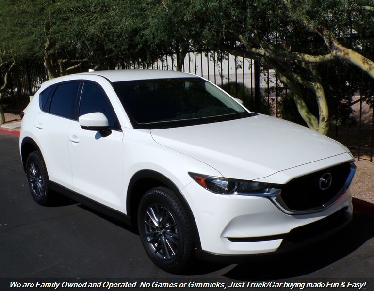 Used 2017 MAZDA CX-5 Sport FWD image 1