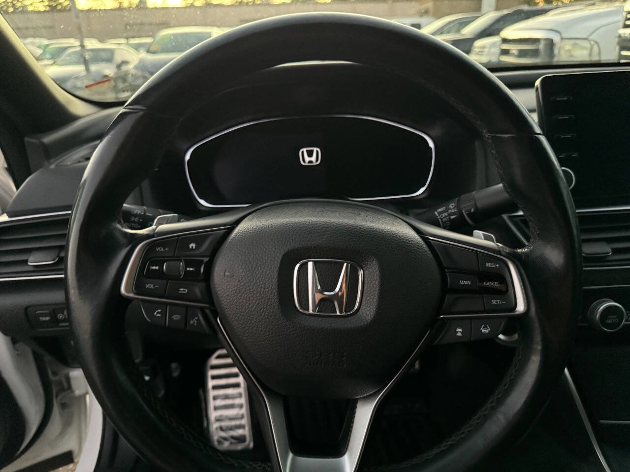 Used 2018 Honda Accord Sport image 17