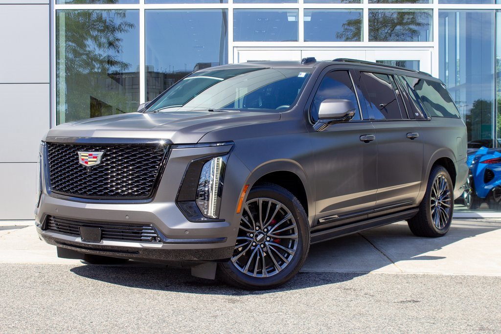 Used 2025 Cadillac Escalade ESV Sport Platinum image 1