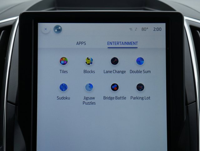 Used 2022 Ford Edge Titanium image 4