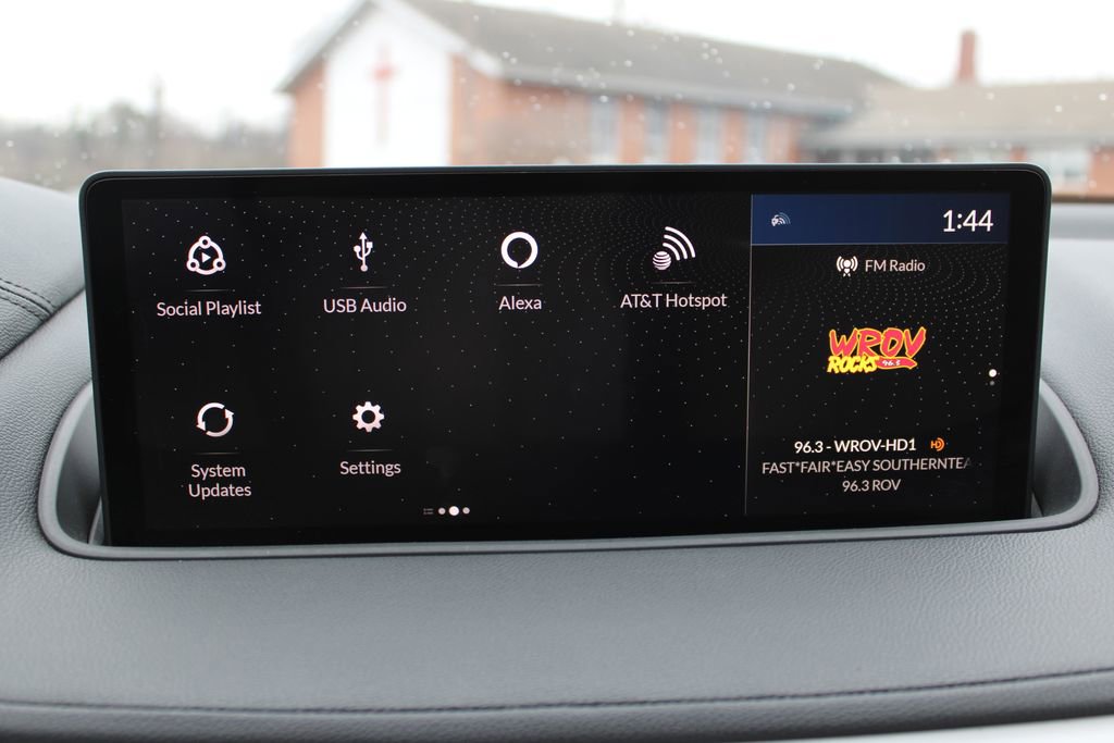 Used 2022 Acura MDX SH-AWD image 15