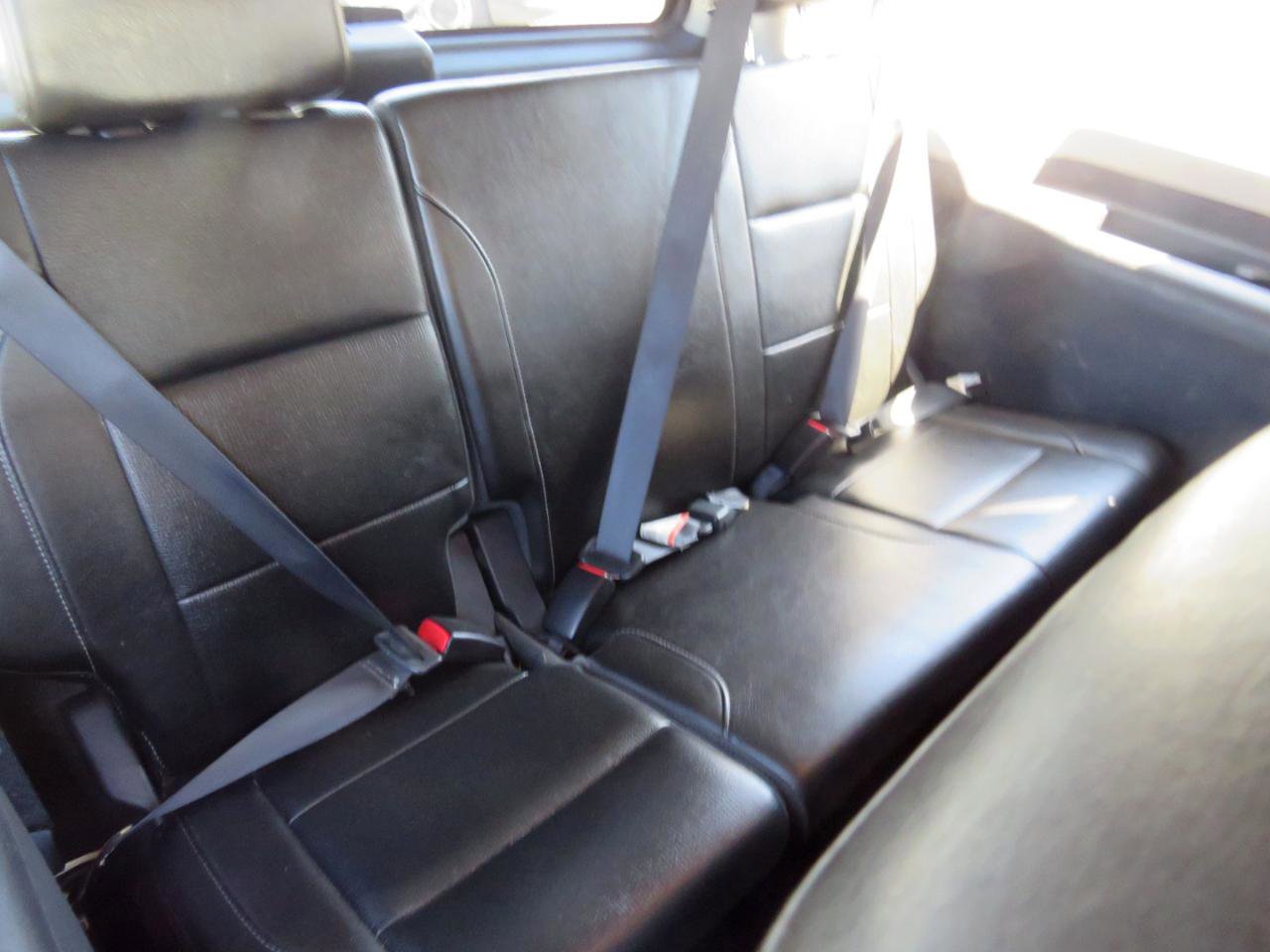 Used 2011 Nissan Armada Platinum RWD image 33