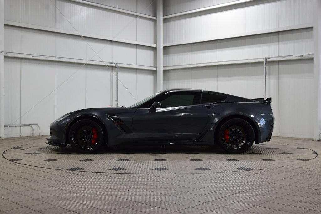 Used 2017 Chevrolet Corvette Grand Sport RWD image 4
