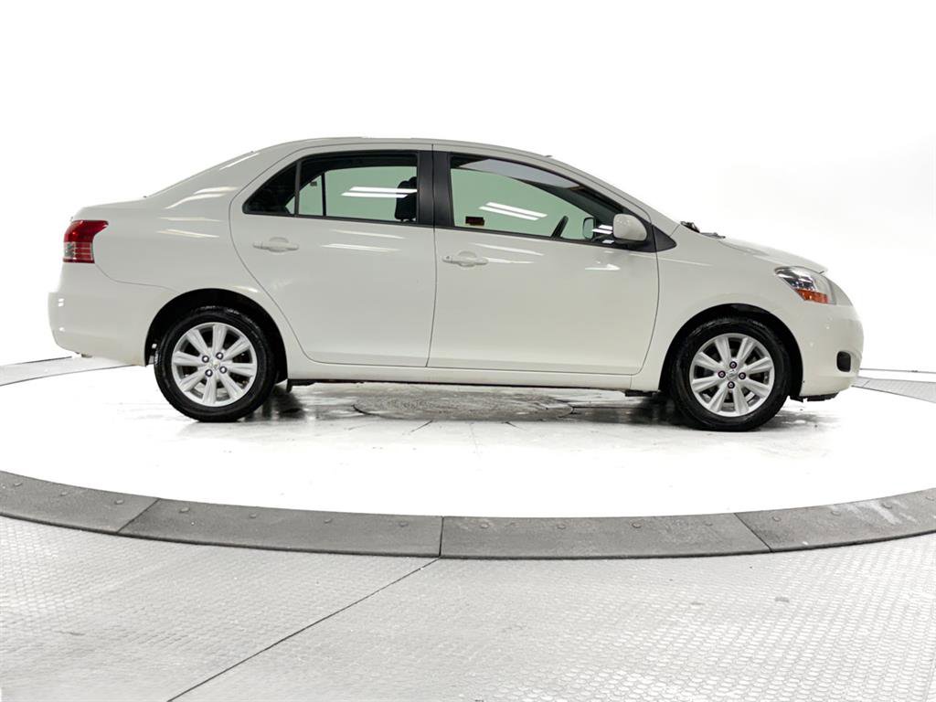 Used 2009 Toyota Yaris Sedan image 11
