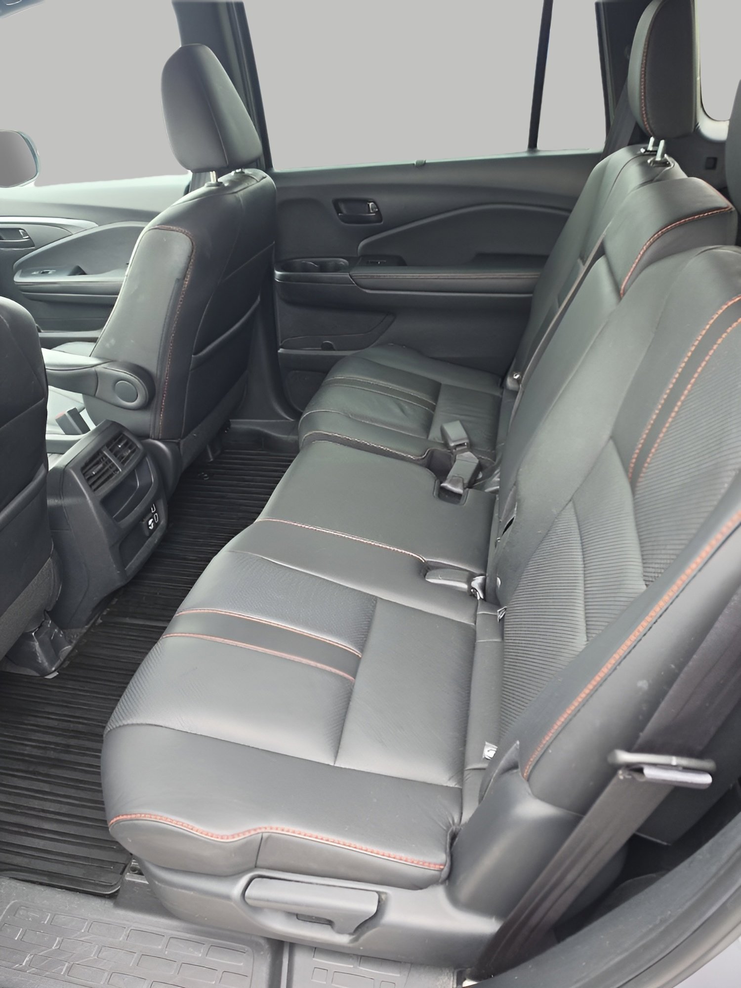 Used 2022 Honda Passport TrailSport image 14