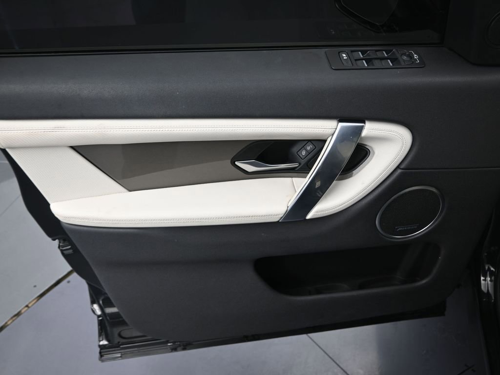 Used 2020 Land Rover Discovery Sport S R-Dynamic image 13