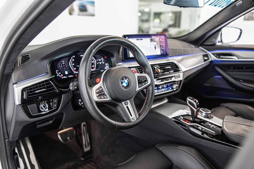 Used 2023 BMW M5 w/ Executive Package image 19