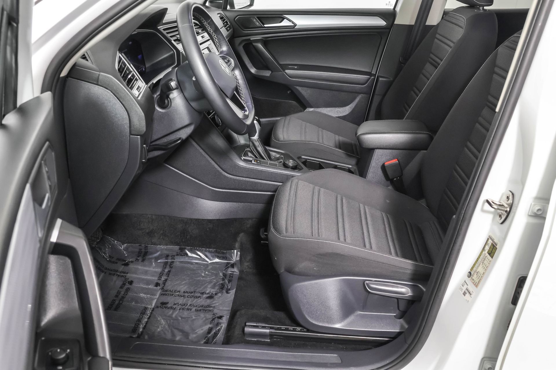 Used 2024 Volkswagen Tiguan S image 22