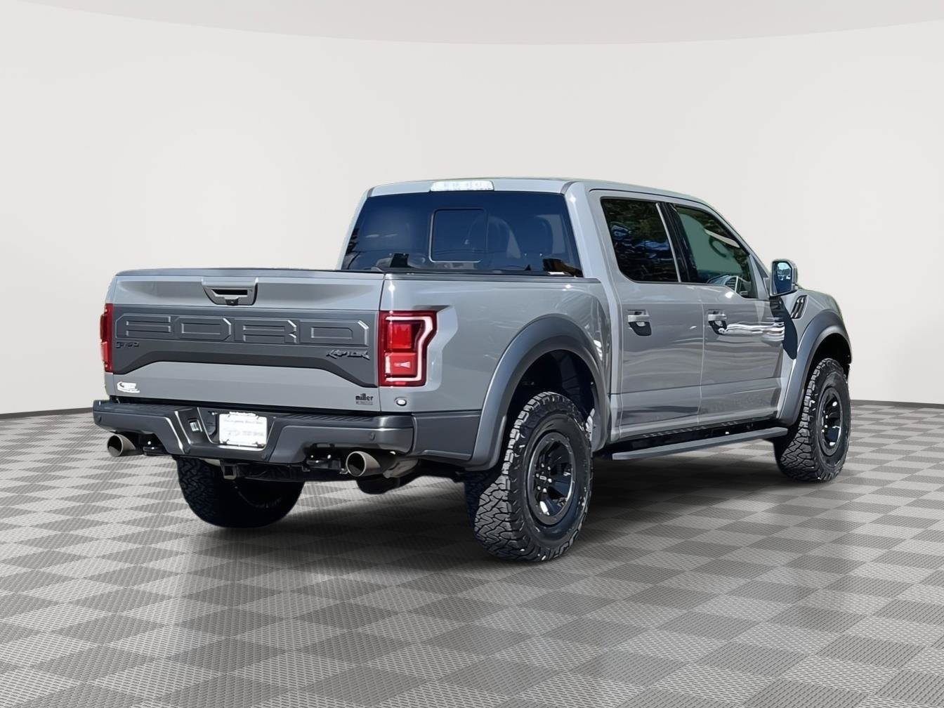 Used 2018 Ford F150 Raptor w/ Equipment Group 802A Luxury AWD/4WD image 5