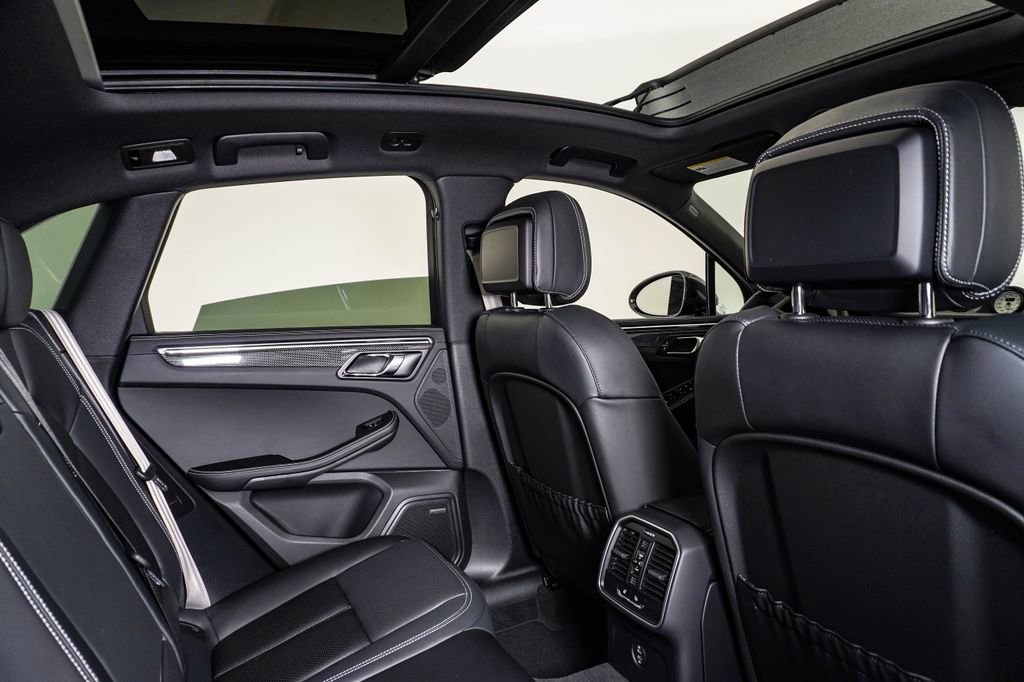 New 2026 Porsche Macan GTS AWD/4WD image 16