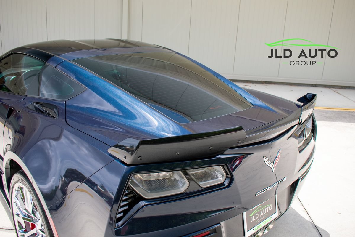 Used 2016 Chevrolet Corvette Z06 w/ Z07 Performance Package RWD image 30