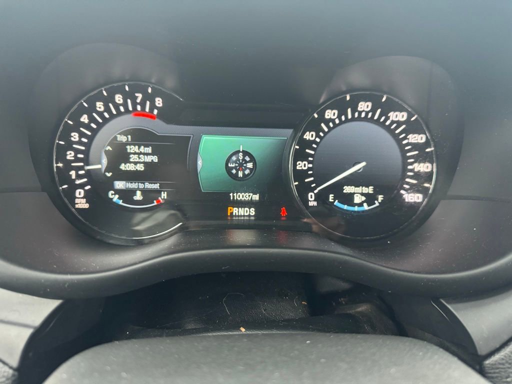 Used 2015 Lincoln MKC FWD w/ Equipment Group 101A Select image 14