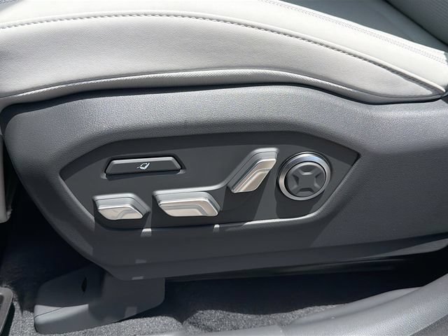 New 2026 Hyundai Santa Fe Calligraphy FWD image 20