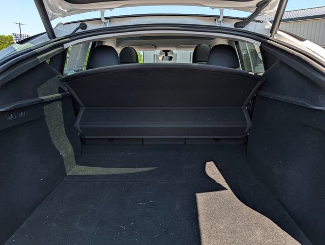 Used 2023 Tesla Model Y Long Range AWD/4WD image 11