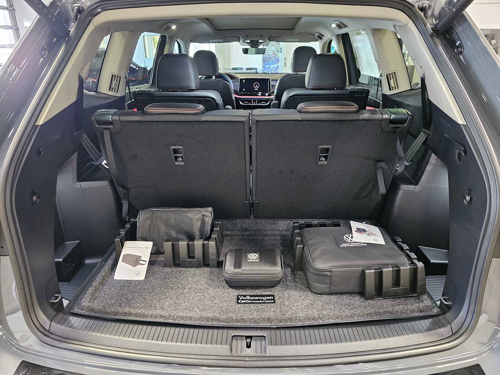 Used 2026 Volkswagen Atlas Peak Edition AWD/4WD image 17