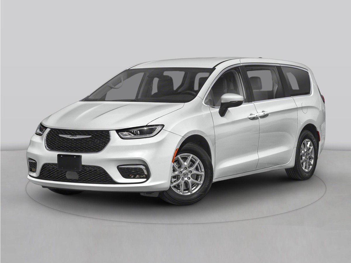Used 2024 Chrysler Pacifica Touring-L FWD image 1