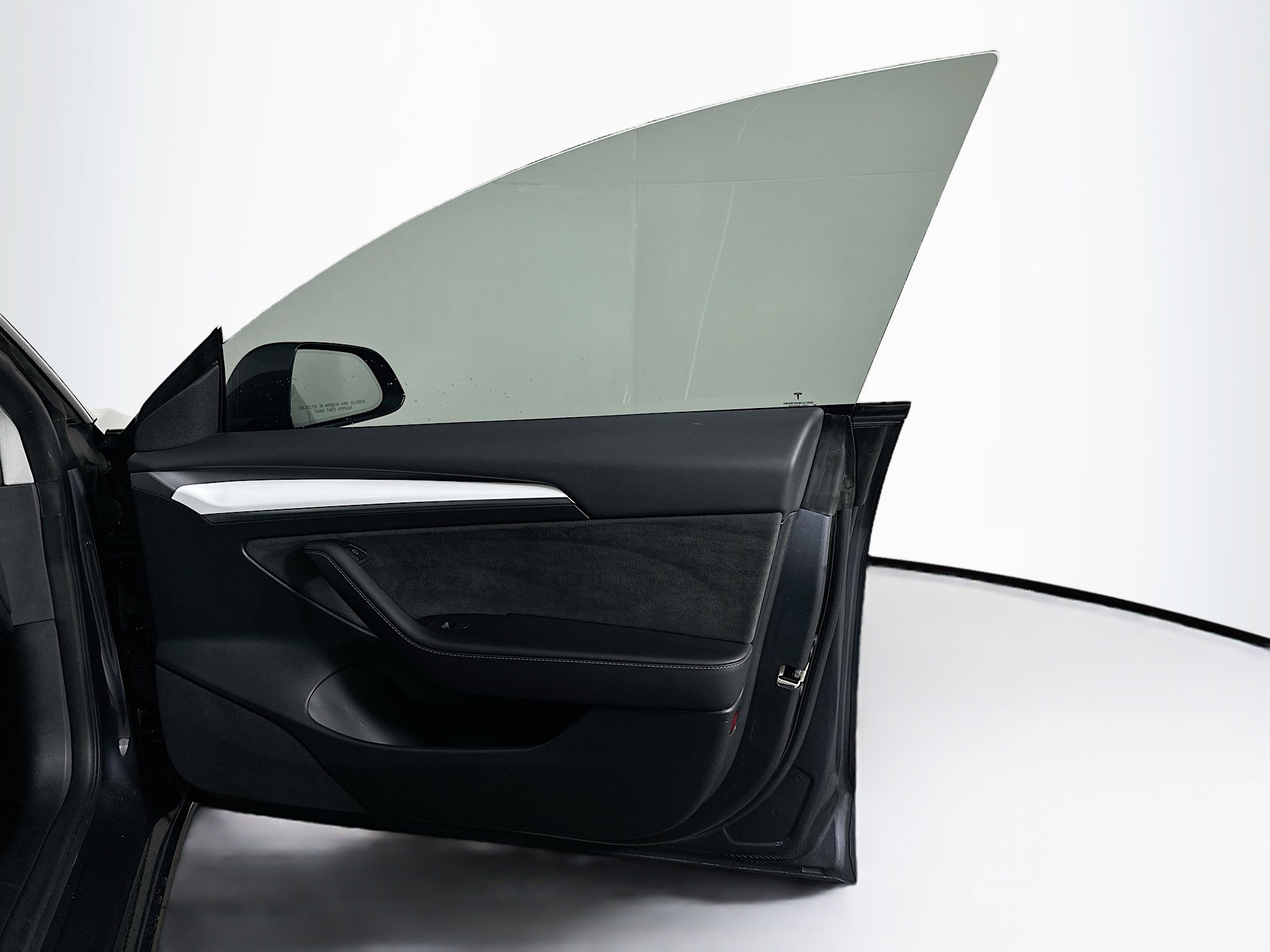 Used 2023 Tesla Model 3 Standard Range image 33