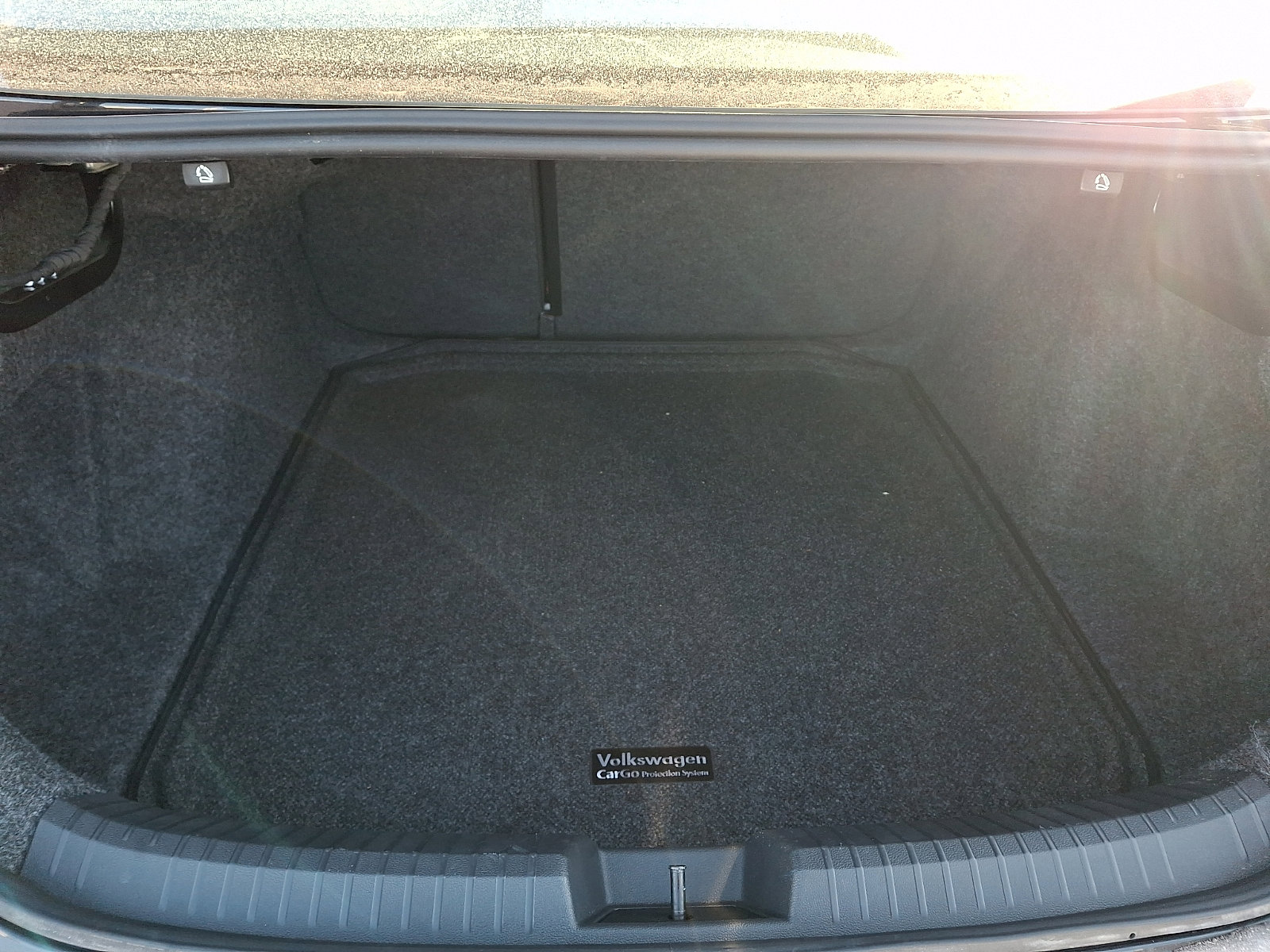 Certified 2025 Volkswagen Jetta GLI Autobahn w/ GLI Black Package image 31