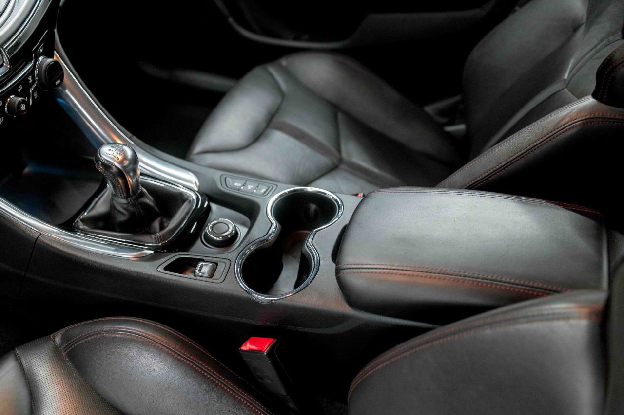 Used 2015 Chevrolet SS RWD image 52