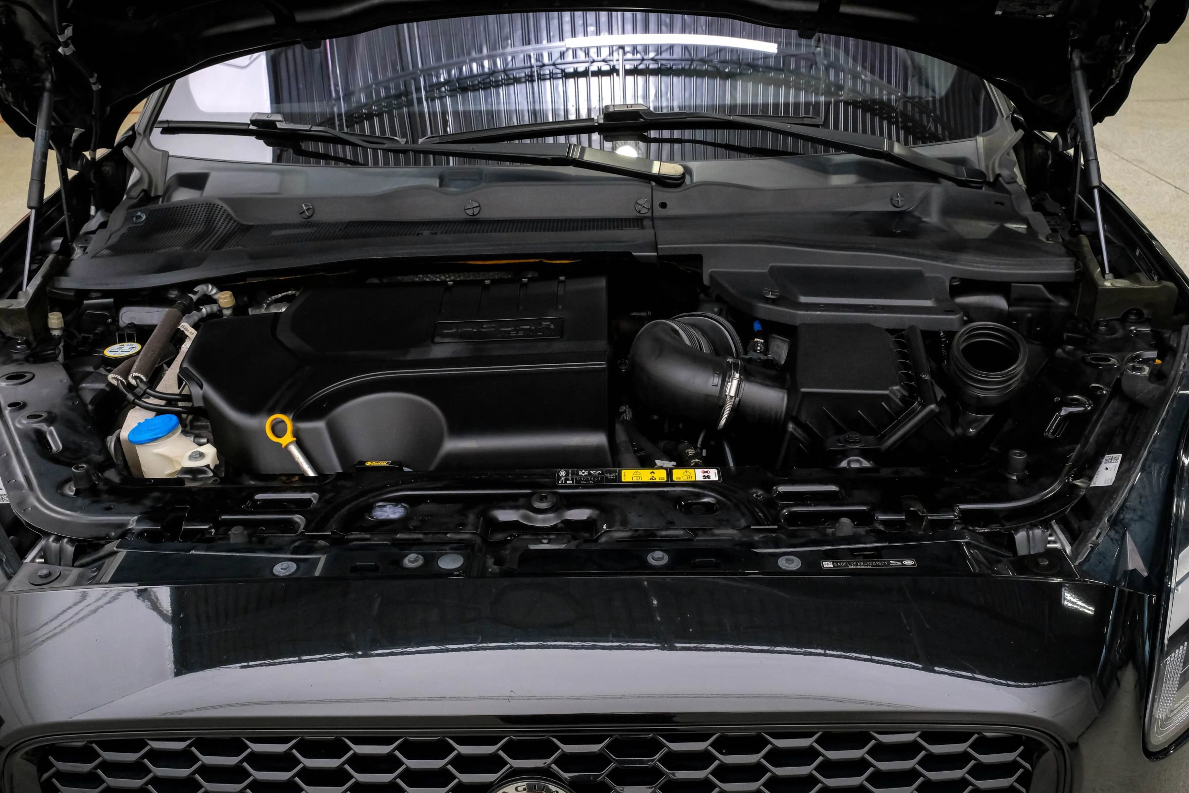 Used 2018 Jaguar E-PACE First Edition image 74