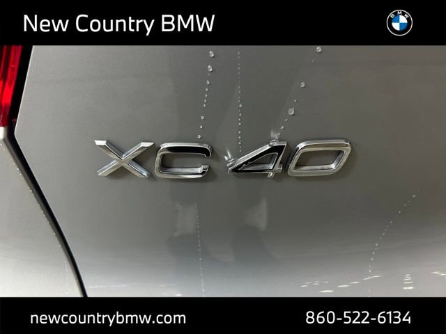 Used 2023 Volvo XC40 B5 Plus w/ Protection Package Premier AWD/4WD image 10