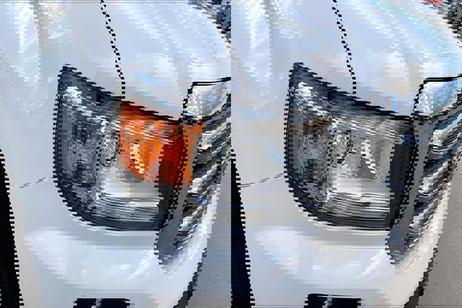 Used 2015 GMC Canyon SLE w/ SLE Convenience Package image 24