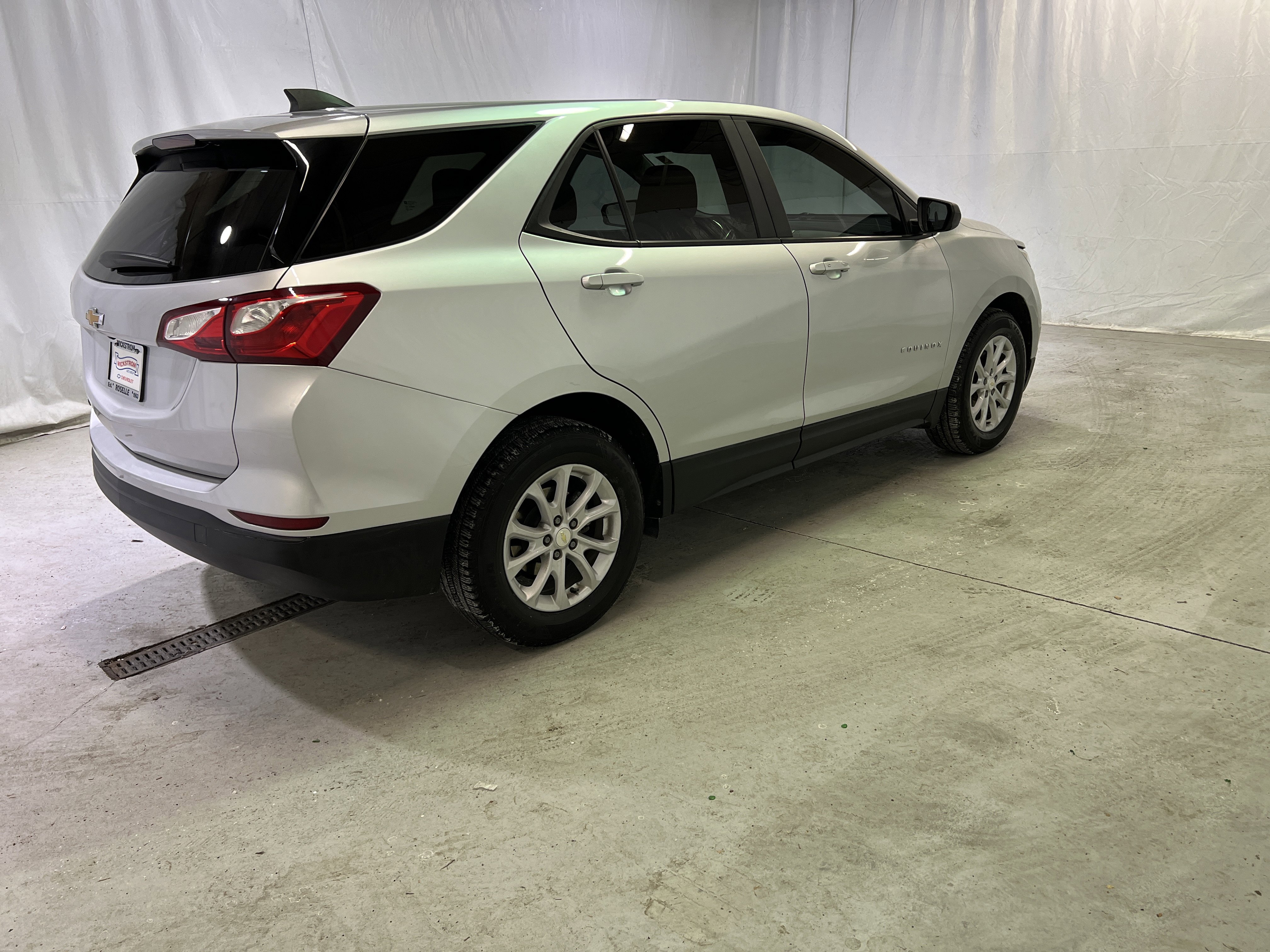 Certified 2020 Chevrolet Equinox LS w/ LS Convenience Package image 11