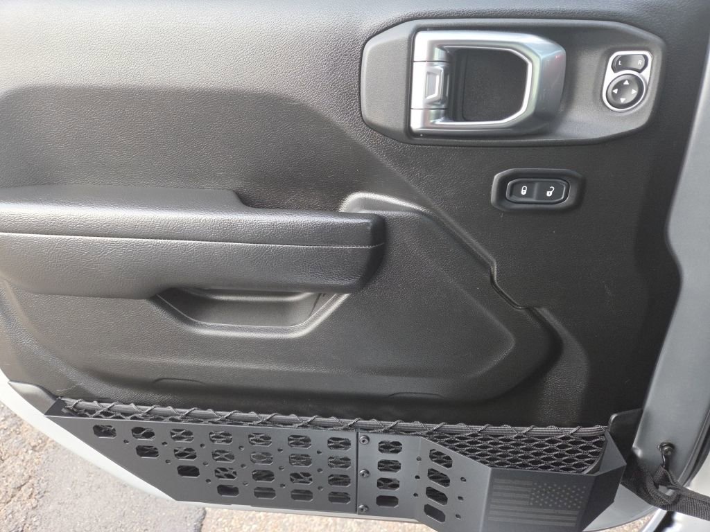 Used 2023 Jeep Gladiator Rubicon image 18