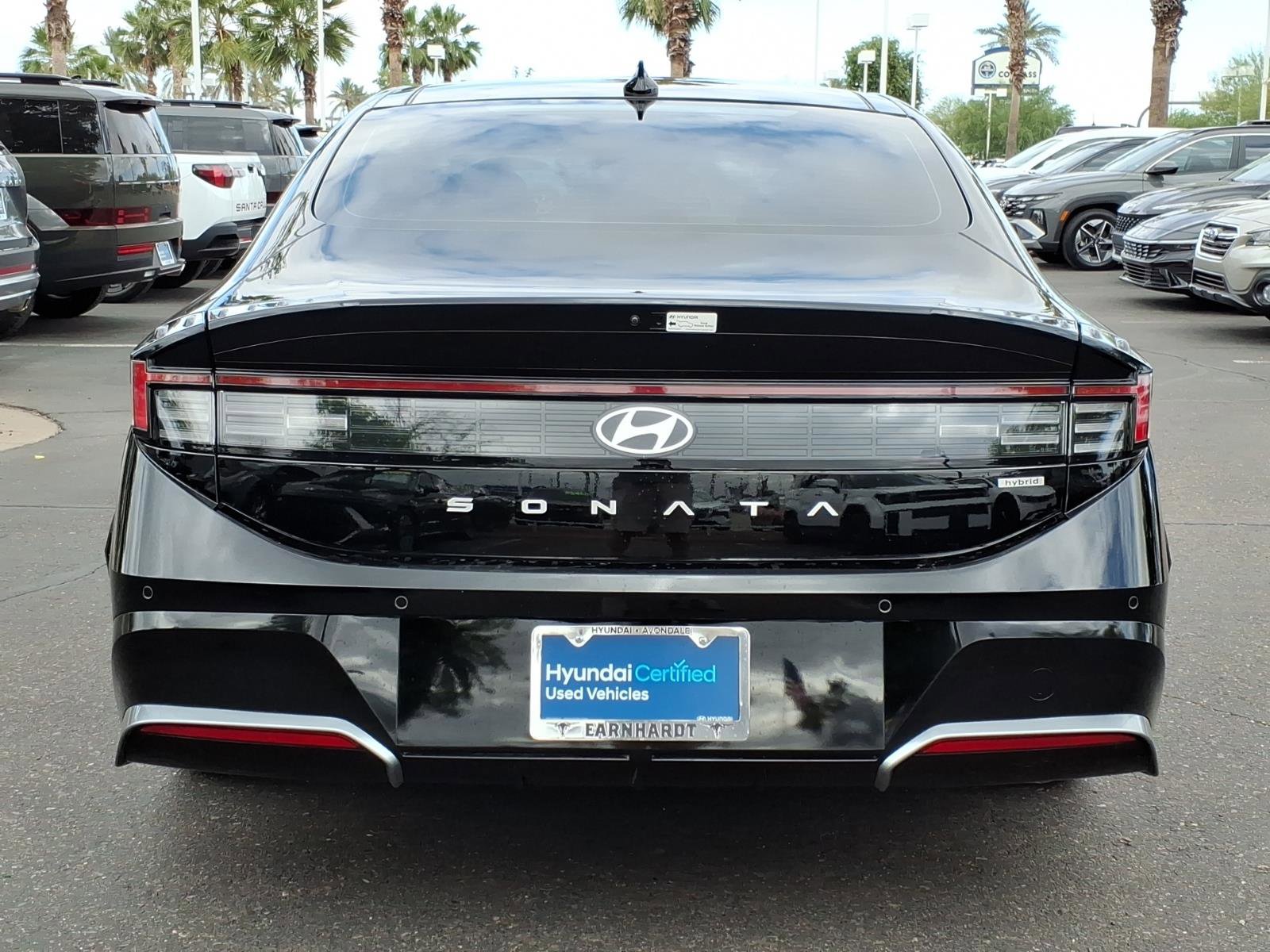 Certified 2025 Hyundai Sonata Limited FWD image 4
