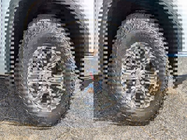 Used 2024 GMC Sierra 1500 Pro w/ Pro Value Package image 11