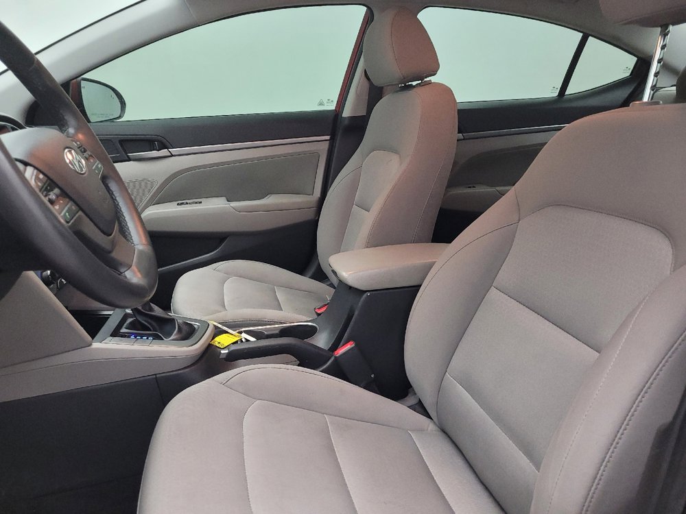 Used 2018 Hyundai Elantra Value Edition FWD image 17