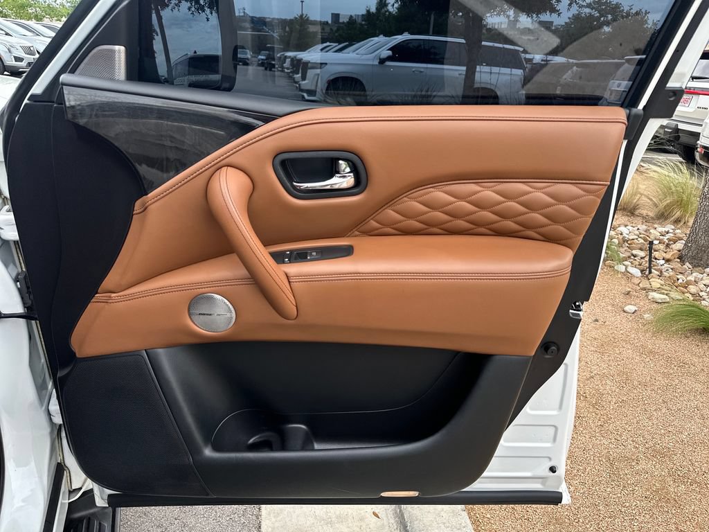 Used 2023 INFINITI QX80 Sensory w/ Cargo Package AWD/4WD image 34