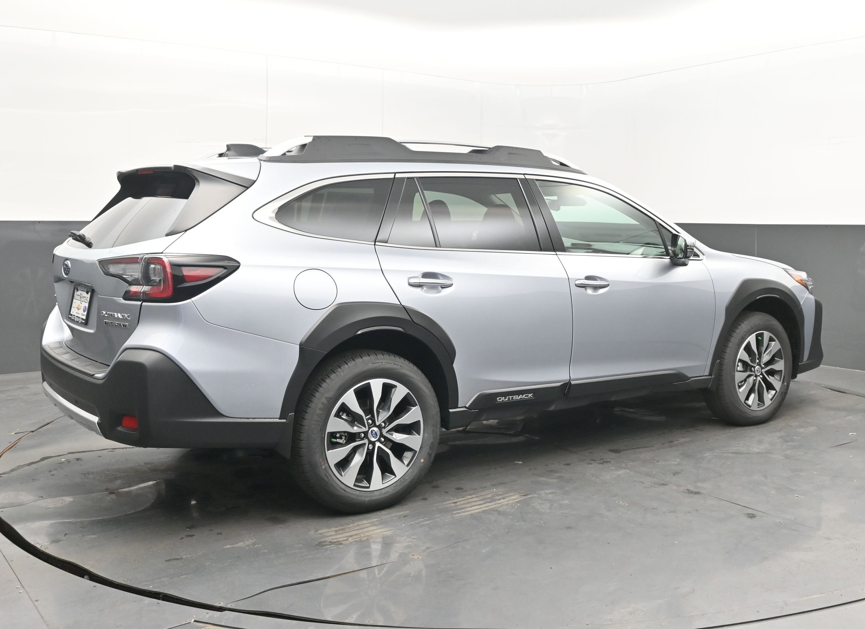 New 2025 Subaru Outback Touring XT image 7