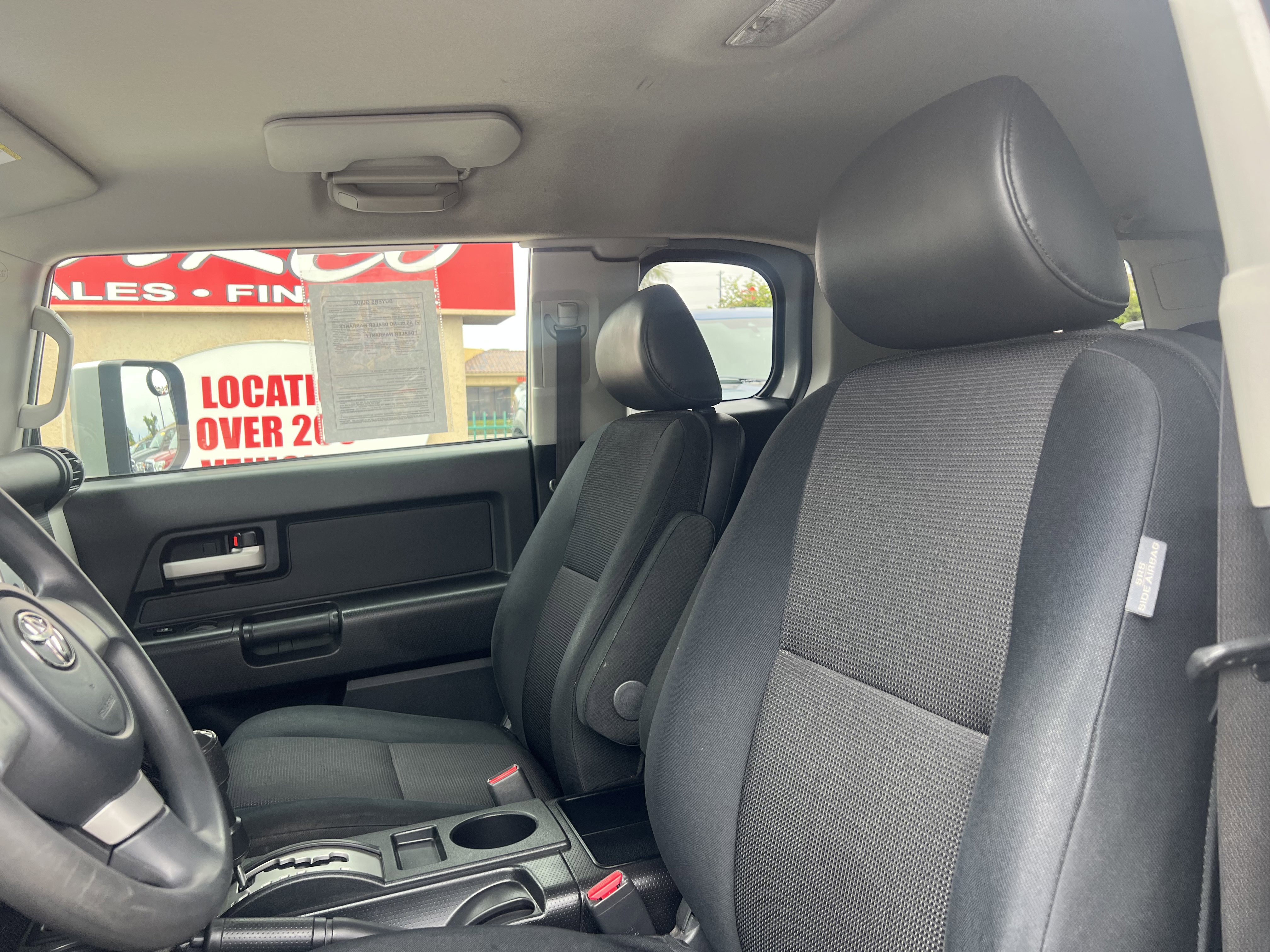 Used 2008 Toyota FJ Cruiser 2WD image 11