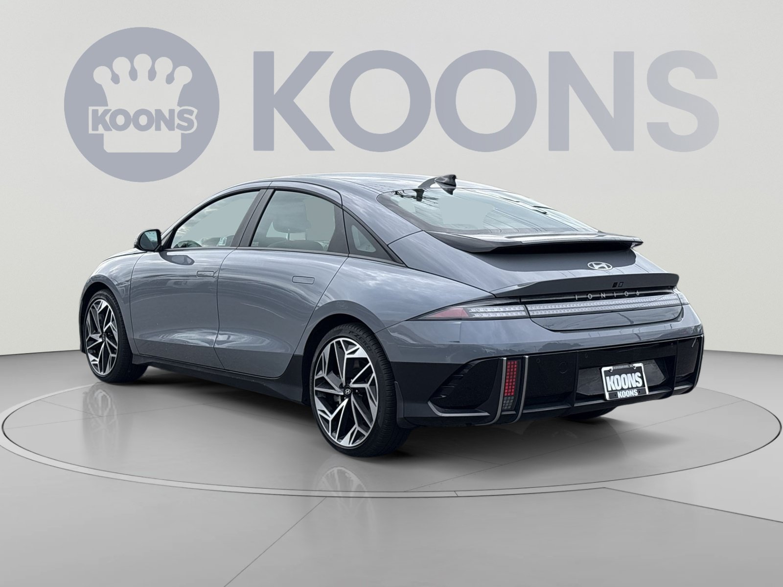 Used 2024 Hyundai Ioniq 6 SEL AWD/4WD image 4