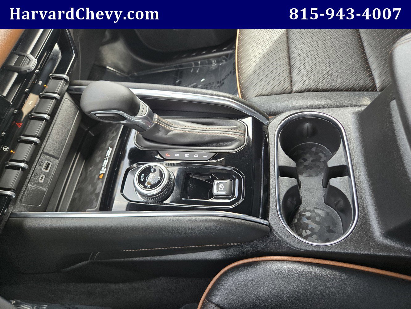 Used 2026 GMC Canyon AT4 w/ Technology Plus Package image 12