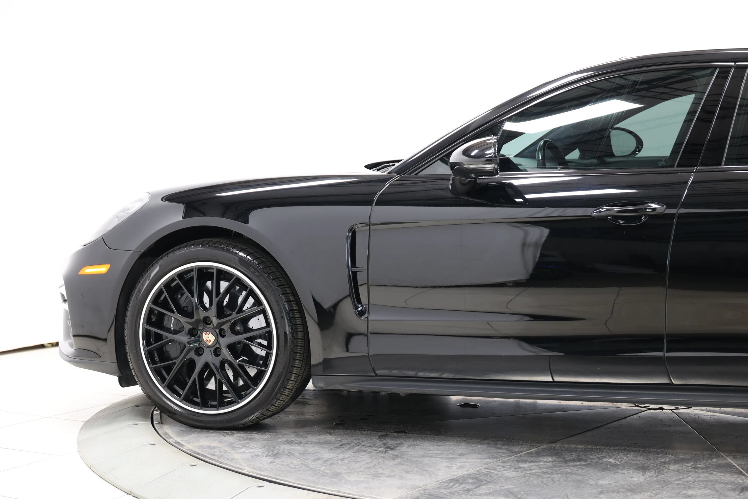 Used 2021 Porsche Panamera Turbo S w/ Assistance Package AWD/4WD image 8