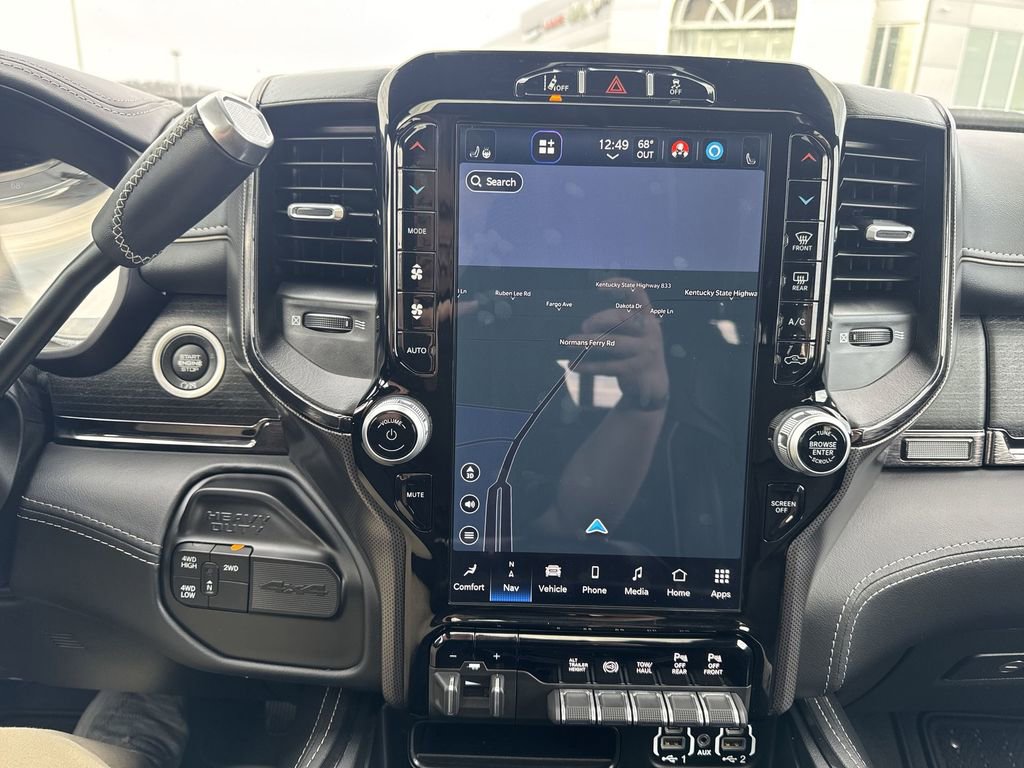 Used 2024 RAM 3500 Limited image 18